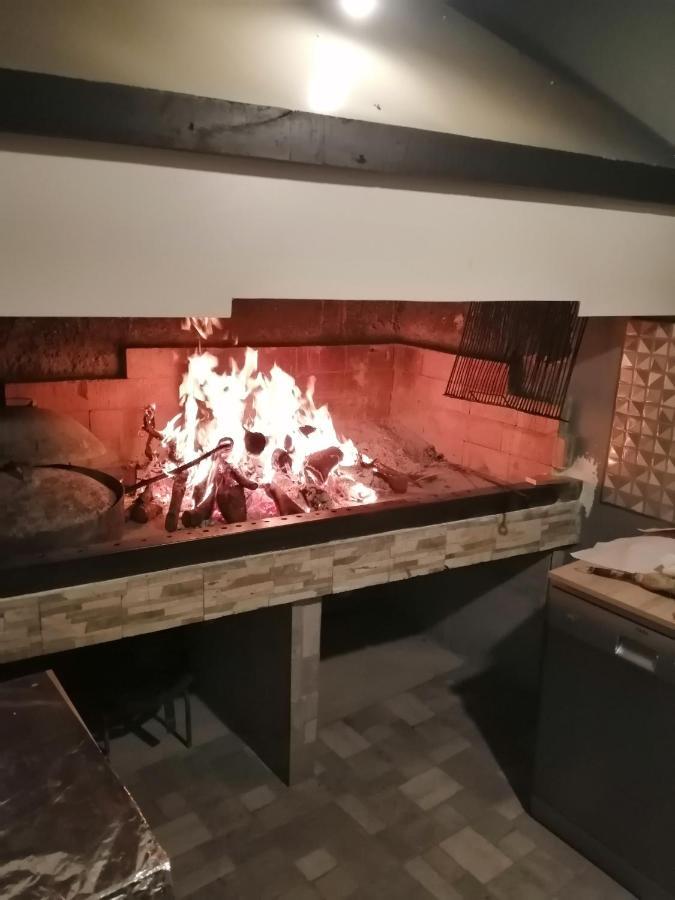 Apartman Pinto Makarska Exteriör bild