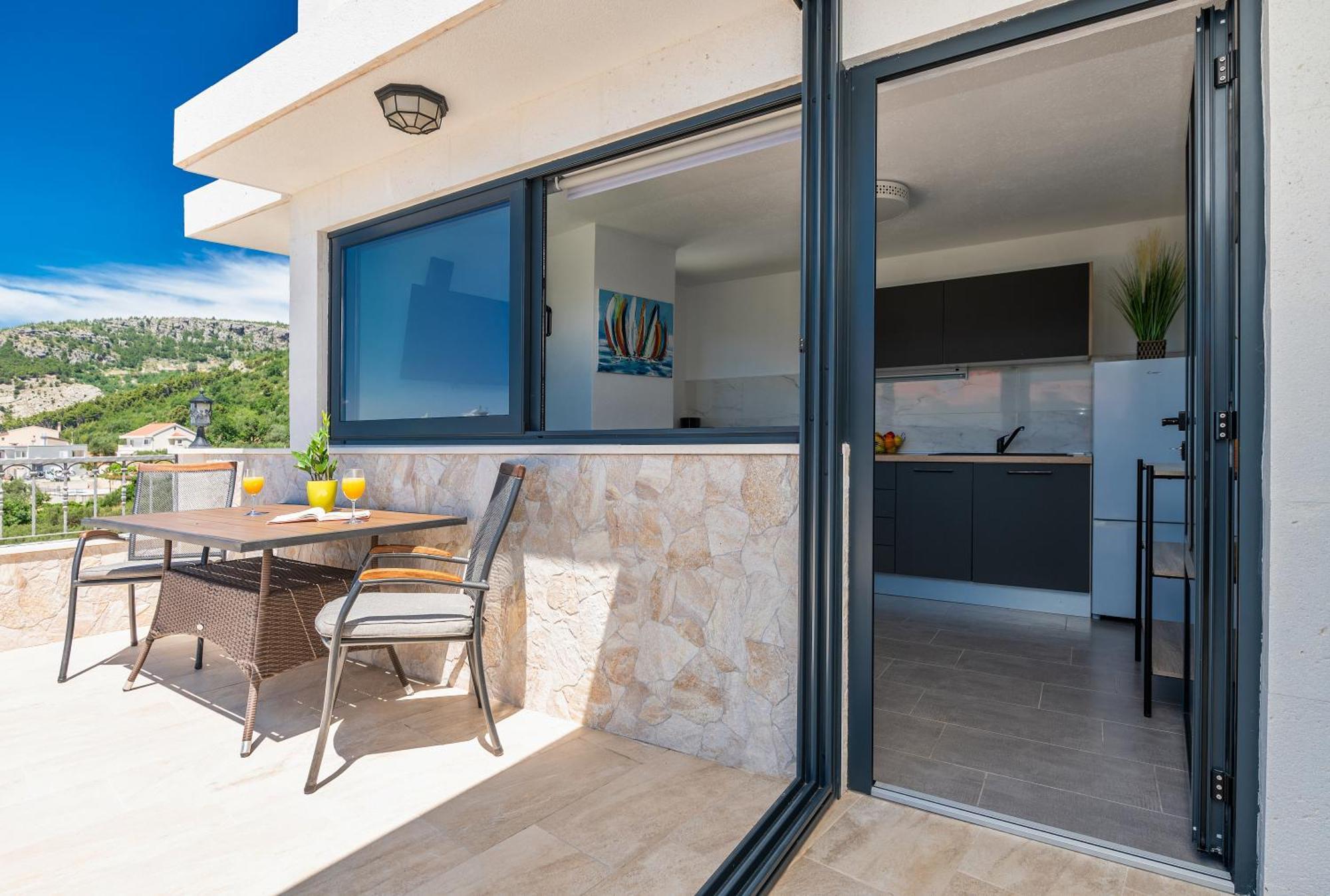 Apartman Pinto Makarska Exteriör bild